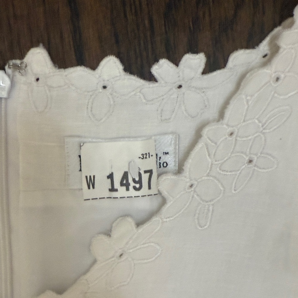 VTG Madison Studio White Linen Sleeveless Midi Dress - Picture 3 of 9